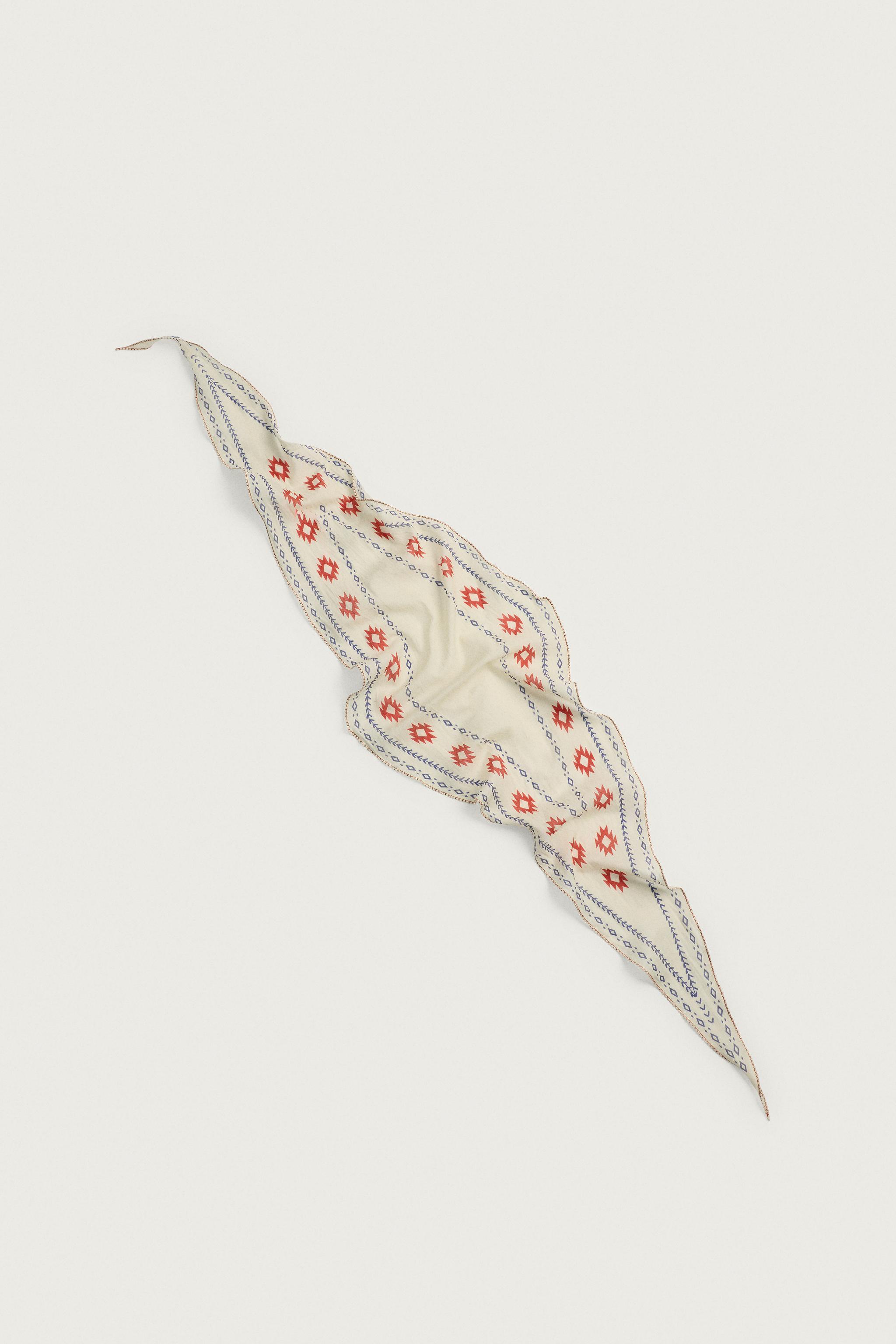LONG GEOMETRIC PRINT BANDANA
